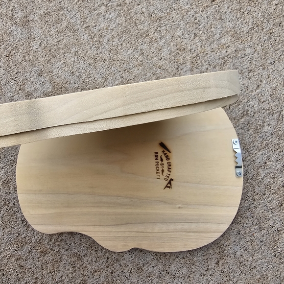 Sugar Skull Wood Cutout Set of 2 - Picture 9 of 12